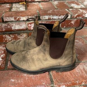 Blundstone Tan Leather Ankle Booties